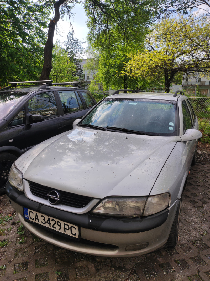 Opel Vectra, снимка 2 - Автомобили и джипове - 46230135