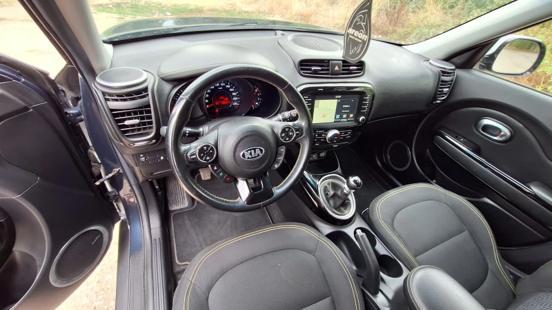 Kia Soul 1.6CRDI NAVIGATION, снимка 13 - Автомобили и джипове - 47186398