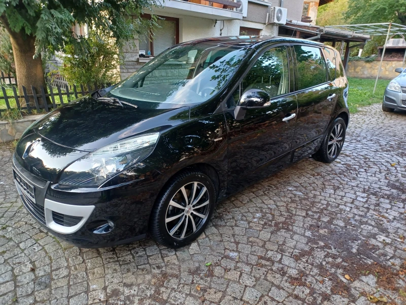 Renault Scenic, снимка 3 - Автомобили и джипове - 47272088