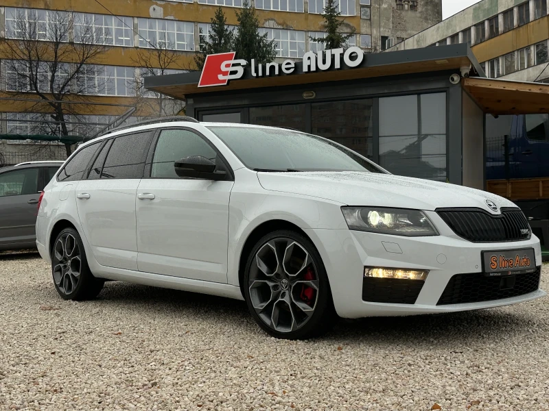 Skoda Octavia VRS* 4x4* Панорама* Камера* Дистроник* , снимка 16 - Автомобили и джипове - 48140624