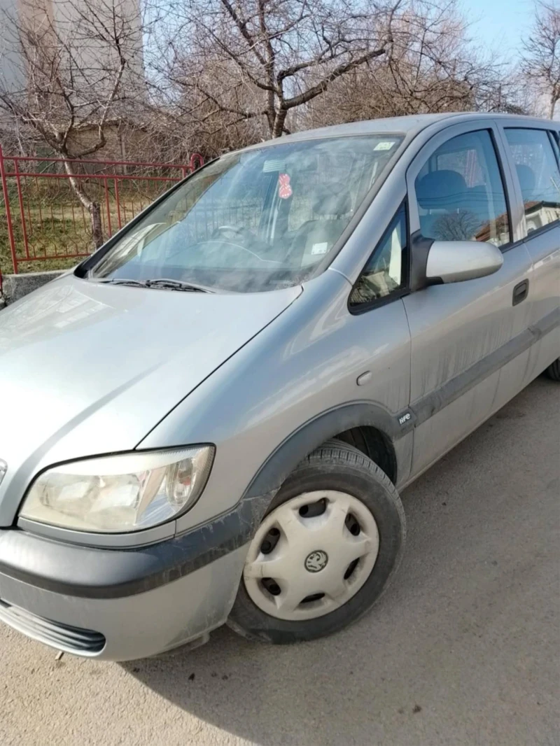 Opel Zafira, снимка 2 - Автомобили и джипове - 48870915