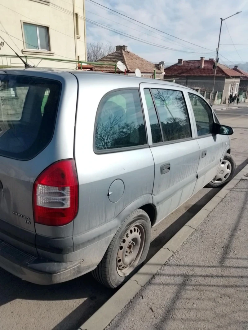 Opel Zafira, снимка 3 - Автомобили и джипове - 48870915