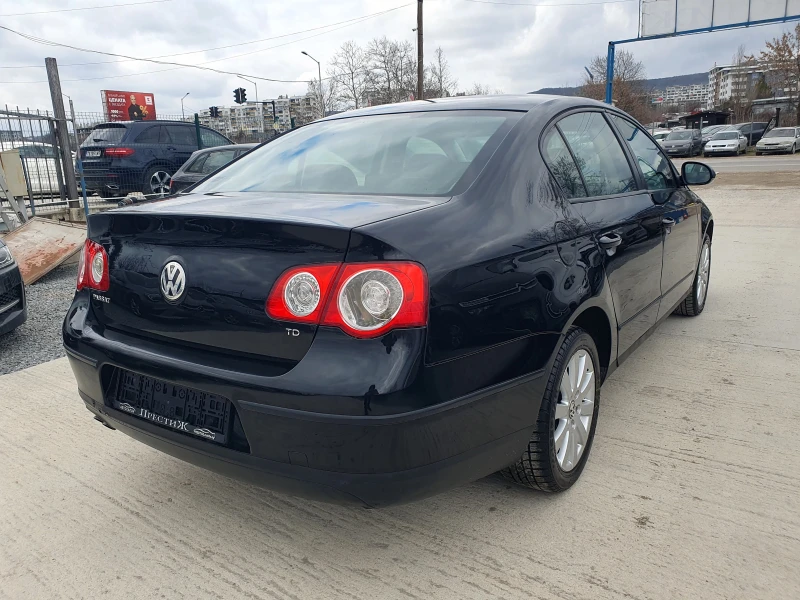 VW Passat 1.9 TDI - 105k.c., снимка 4 - Автомобили и джипове - 49285260