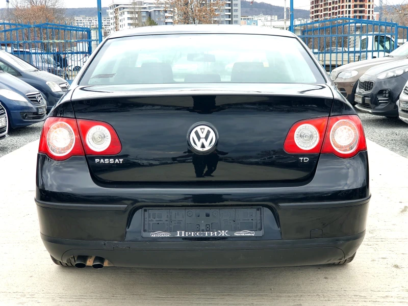 VW Passat 1.9 TDI - 105k.c., снимка 5 - Автомобили и джипове - 49285260