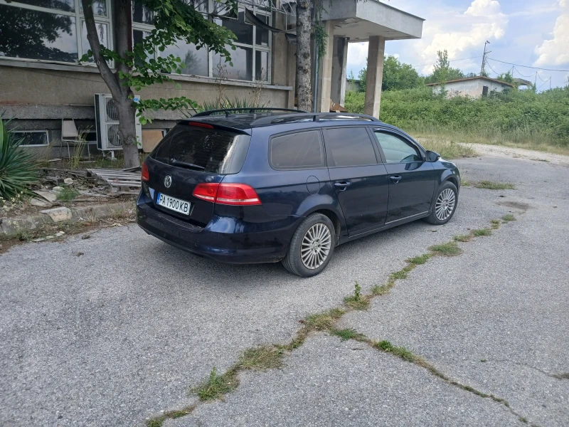 VW Passat, снимка 4 - Автомобили и джипове - 52576420