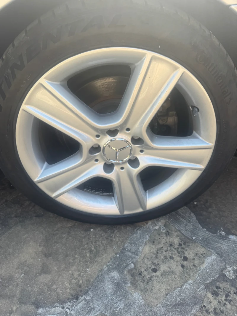 Mercedes-Benz C 300 AMG 4 Matic barter, снимка 5 - Автомобили и джипове - 52808663