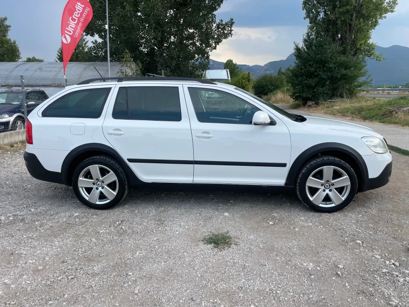 Skoda Octavia 2.0TDI-SCOUT-4x4-NAVI-ITALIA, снимка 4 - Автомобили и джипове - 51148839