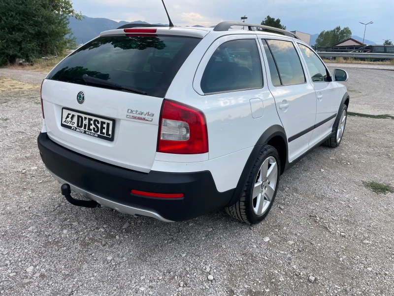 Skoda Octavia 2.0TDI-SCOUT-4x4-NAVI-ITALIA, снимка 9 - Автомобили и джипове - 51148839