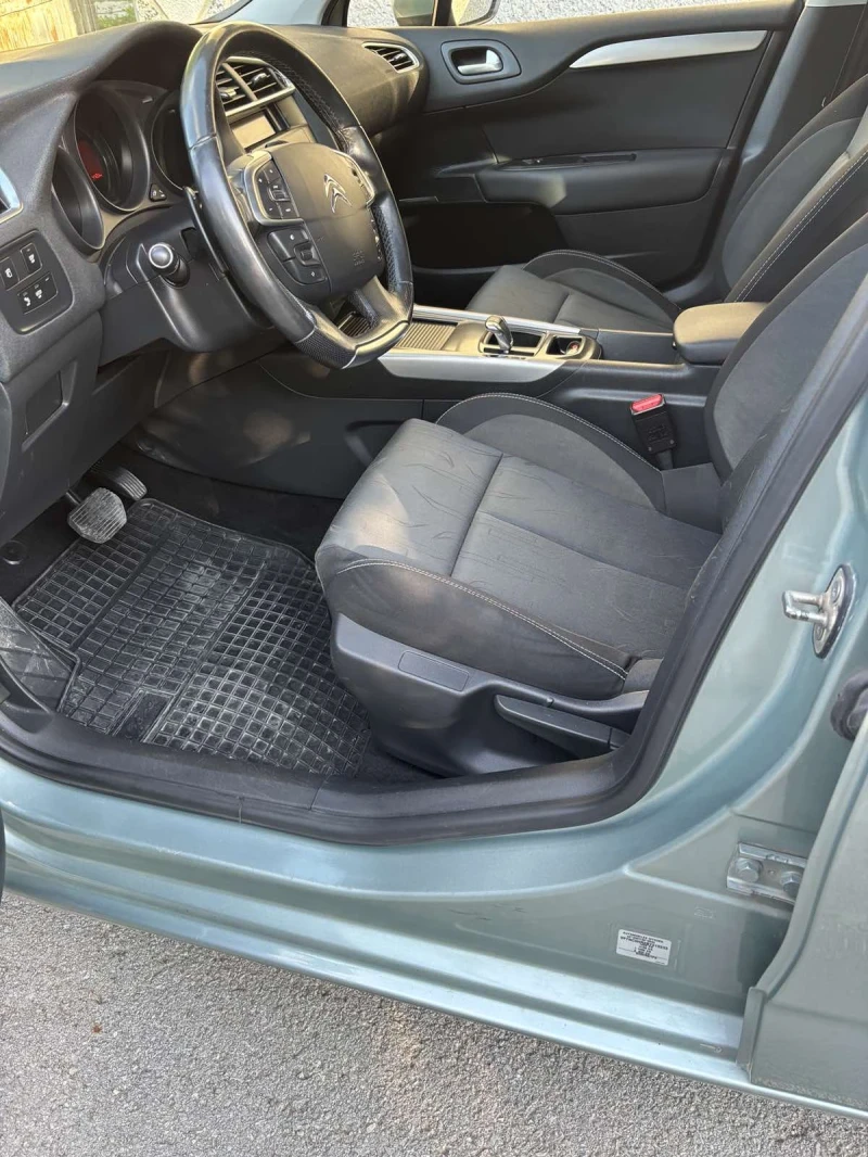 Citroen C4, снимка 11 - Автомобили и джипове - 52918231
