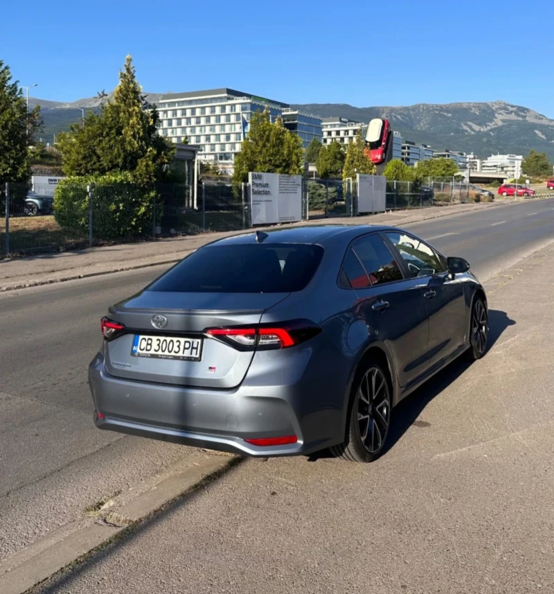 Toyota Corolla 1, 6 i GR SPORT 18-ки джанти 132кс, гаранционна!, снимка 9 - Автомобили и джипове - 52566188