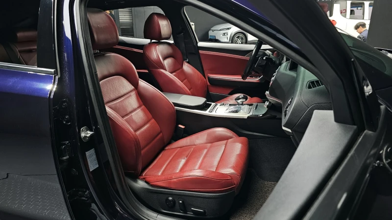 Kia Stinger 3.3T AWD GT autogeorge.com, снимка 10 - Автомобили и джипове - 52799415