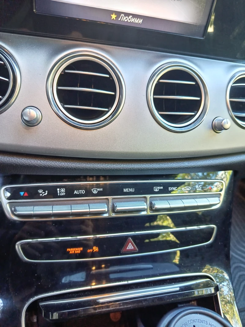 Mercedes-Benz E 200 W213, снимка 13 - Автомобили и джипове - 53215888