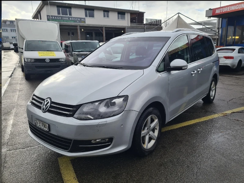 VW Sharan 2.0 TDI, DSG, снимка 3 - Автомобили и джипове - 53500931