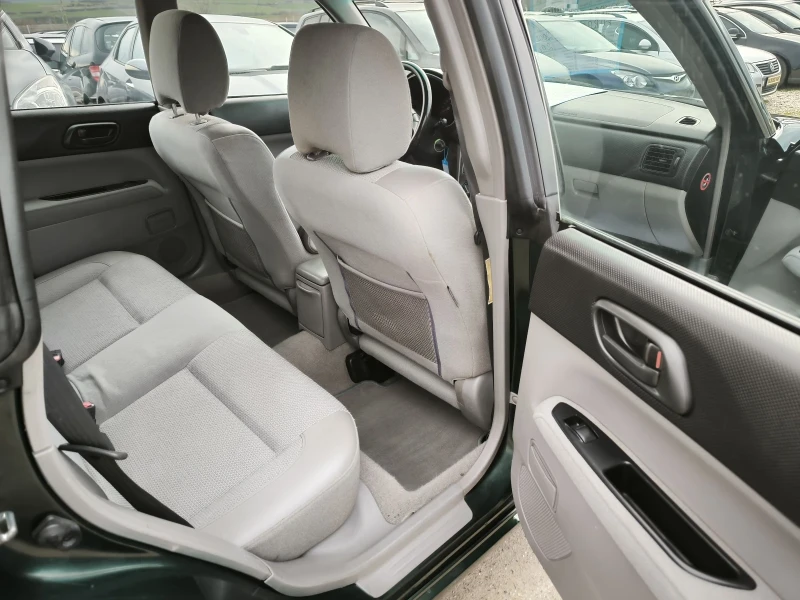Subaru Forester 2.0i, снимка 10 - Автомобили и джипове - 53597634