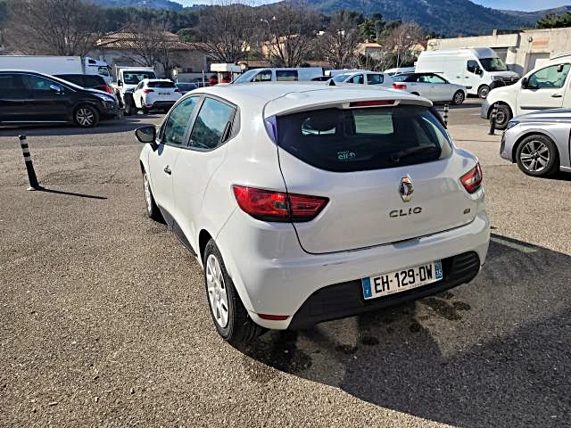 Renault Clio FACELIFT, снимка 2 - Автомобили и джипове - 49539394