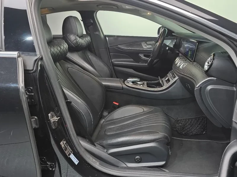 Mercedes-Benz CLS 400, снимка 11 - Автомобили и джипове - 54288702