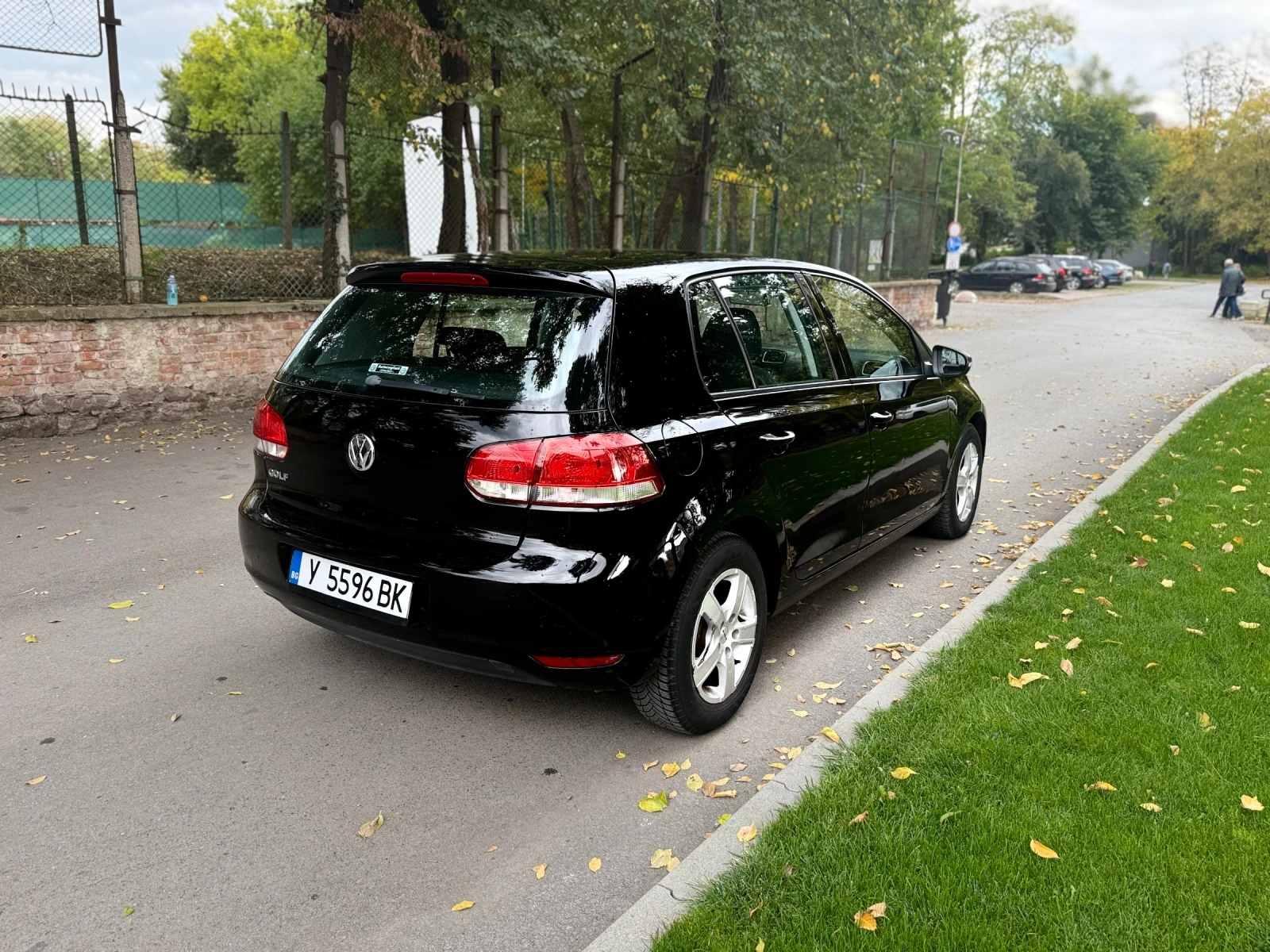 VW Golf 1.4 * РЕАЛНИ КМ* ПЕРФЕКТЕН*  - изображение 5