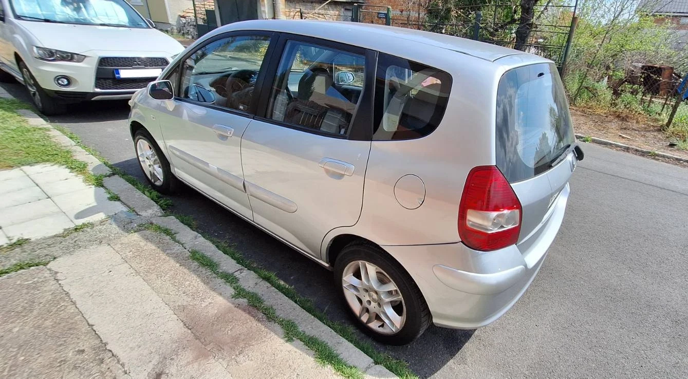 Honda Jazz 1.4, 83 кс - изображение 3