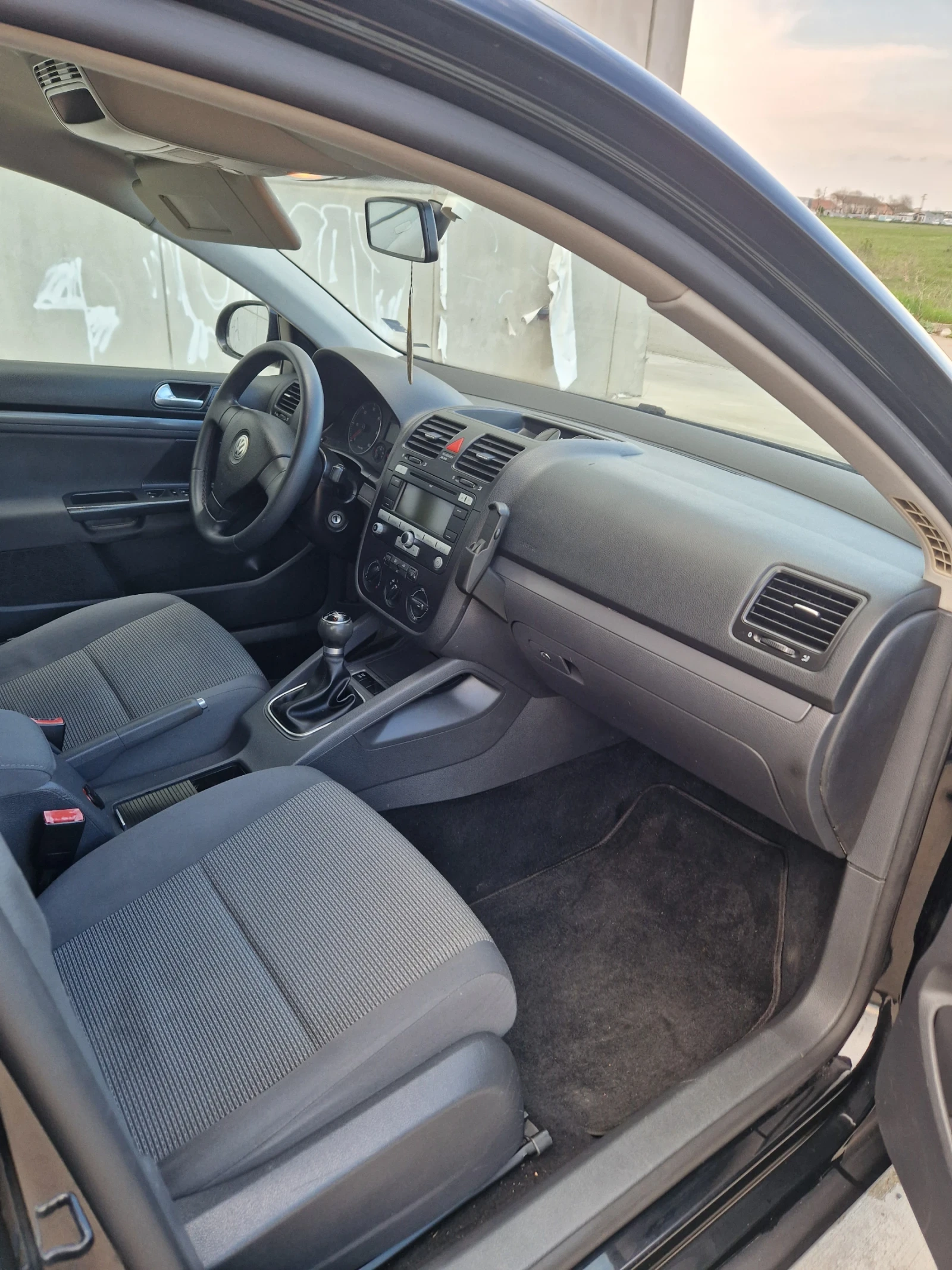 VW Golf  - изображение 9
