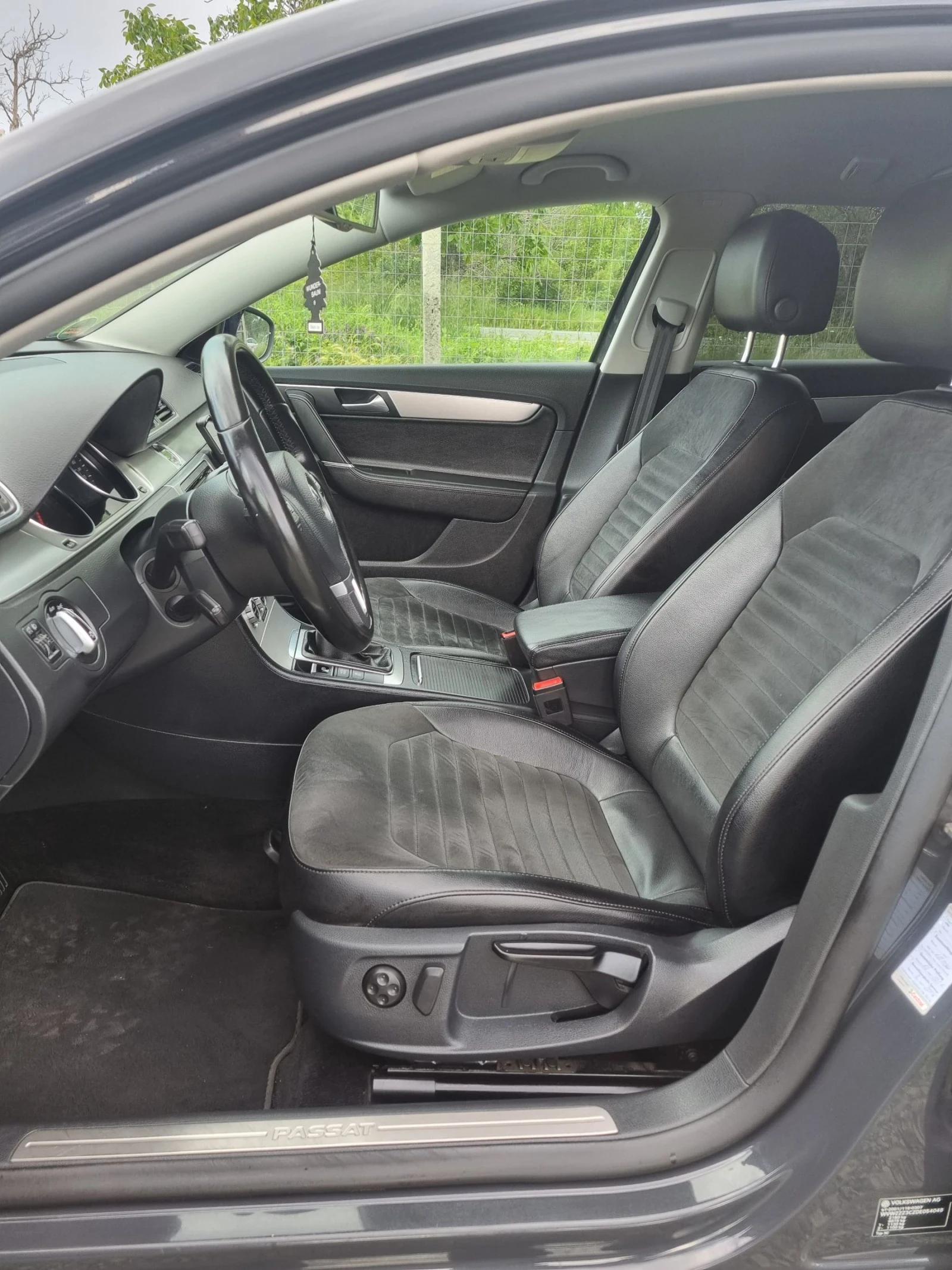 VW Passat 2.0tdi 170к.с HIGHLINE - изображение 9