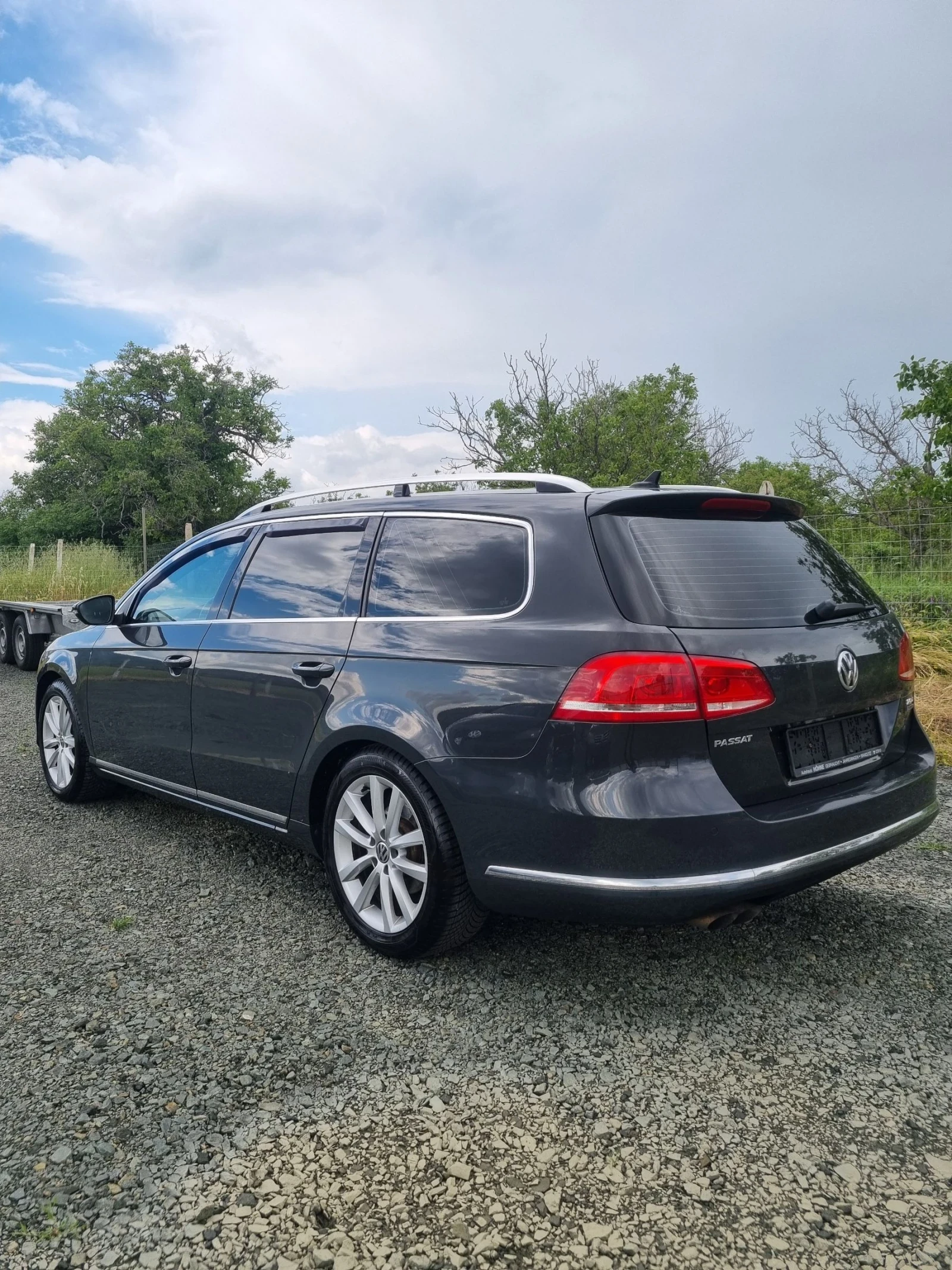 VW Passat 2.0tdi 170к.с HIGHLINE - изображение 5