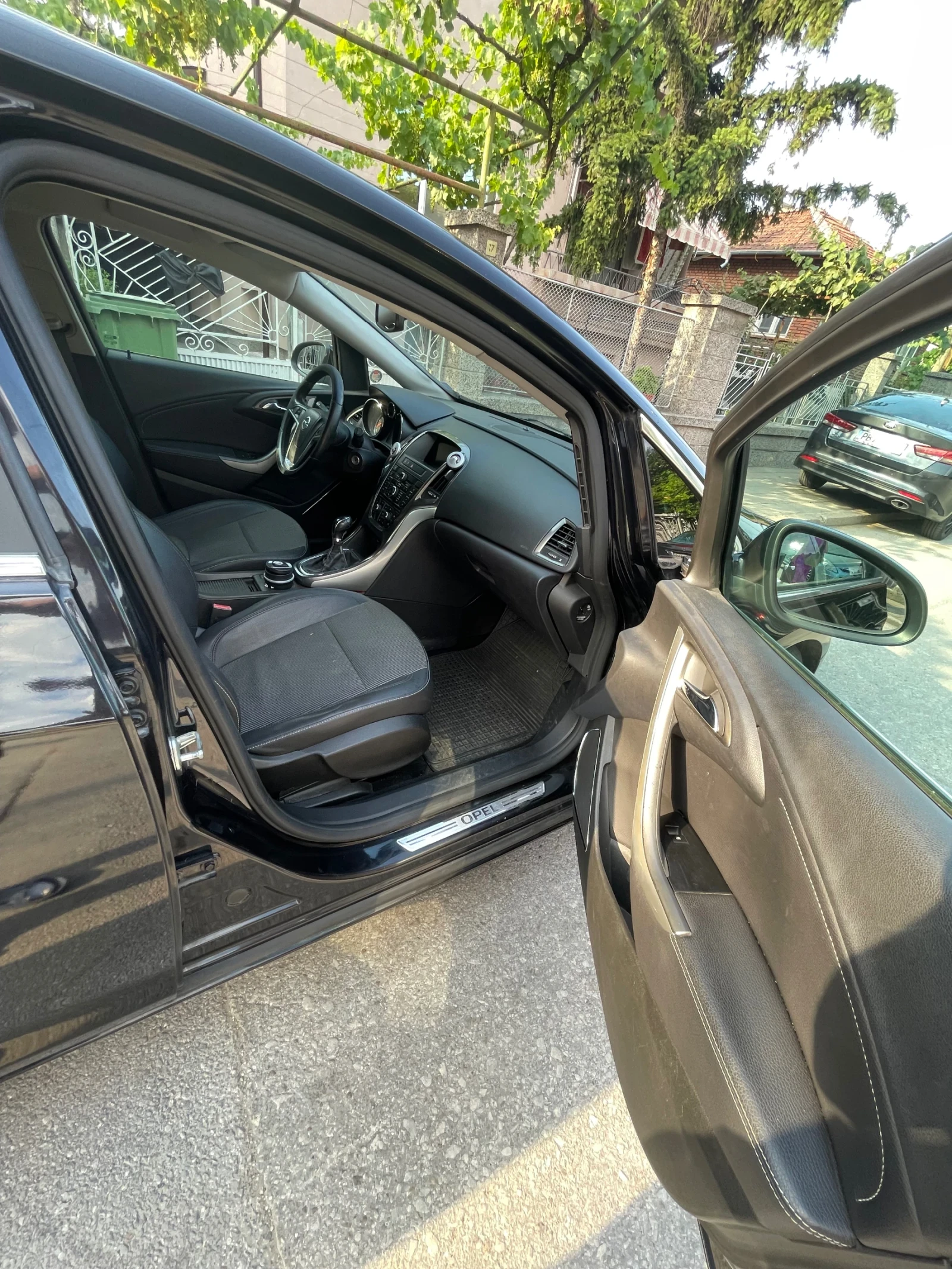 Opel Astra Opel Astra J 1.7 CDTI - изображение 8