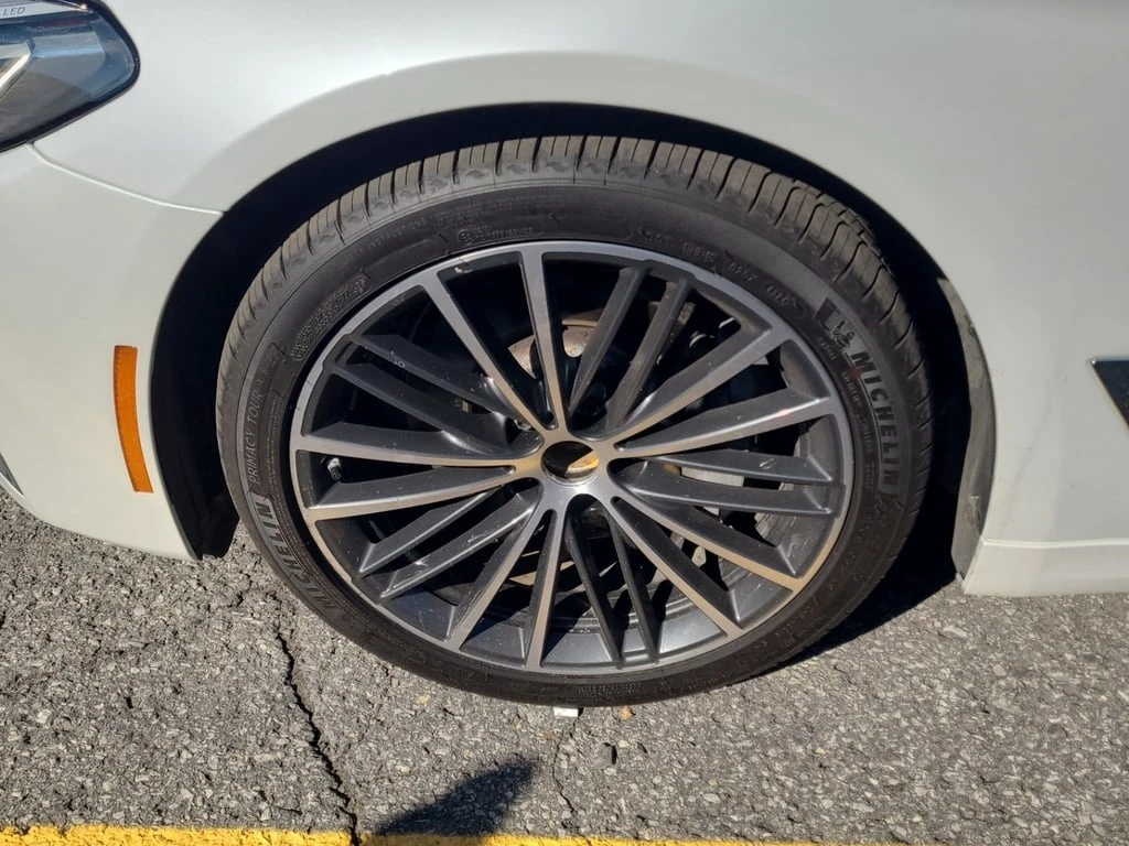 BMW 530  - изображение 6
