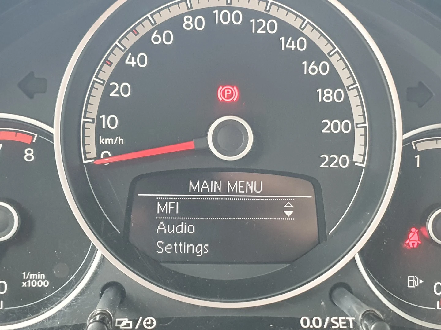 VW Up VW move up! 1.0 EcoFuel BMT | Mobile.bg   9