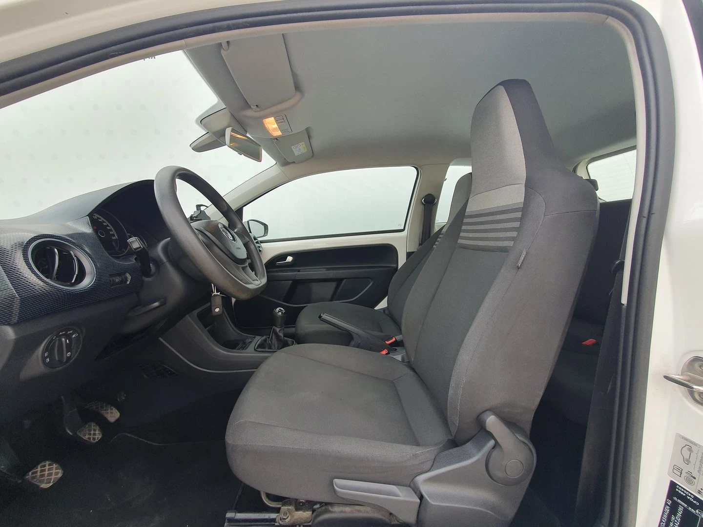 VW Up VW move up! 1.0 EcoFuel BMT | Mobile.bg   4