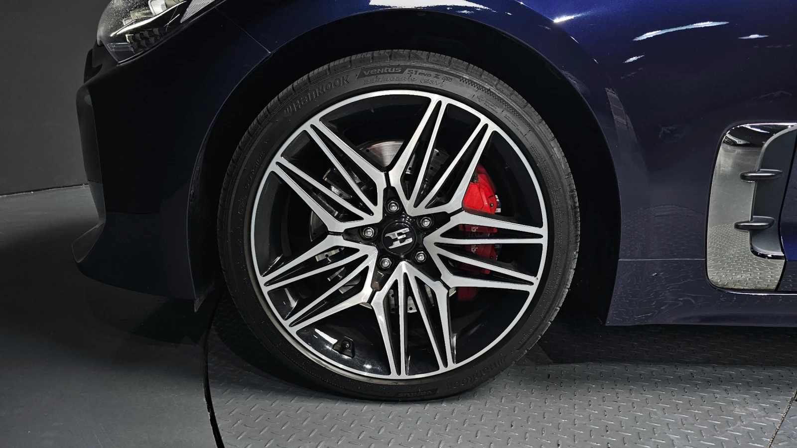 Kia Stinger 3.3T AWD GT autogeorge.com - изображение 5