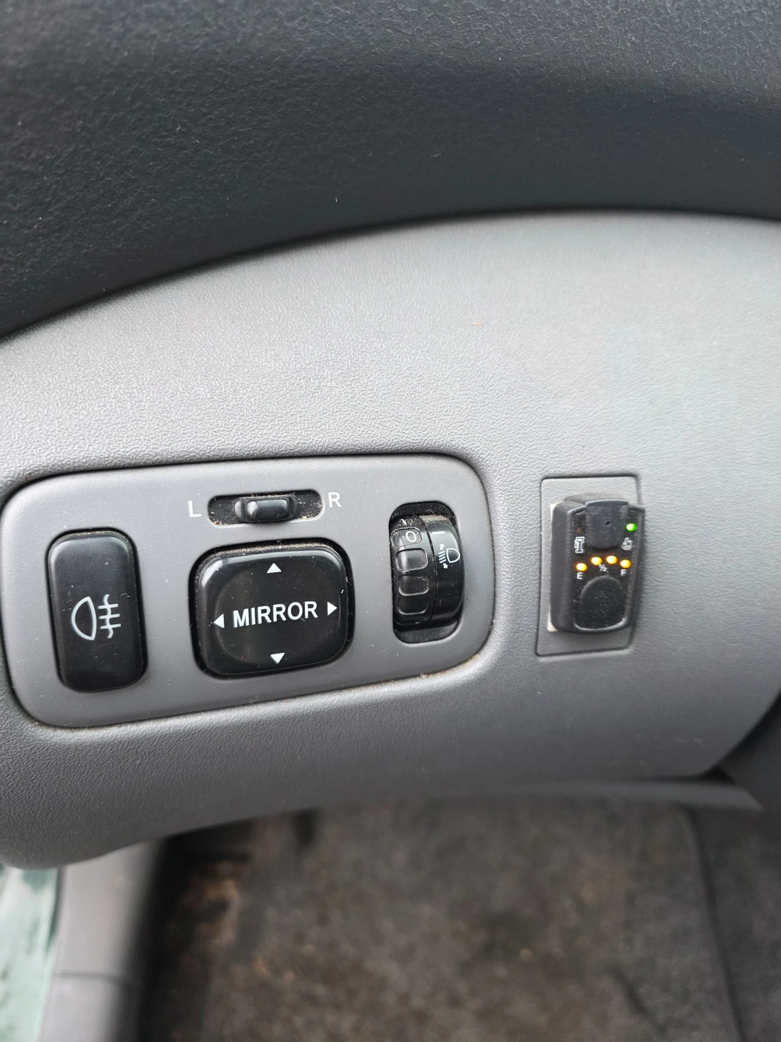 Toyota Yaris verso 1.3 87 �.�. ���/������ | Mobile.bg � ����������� 12