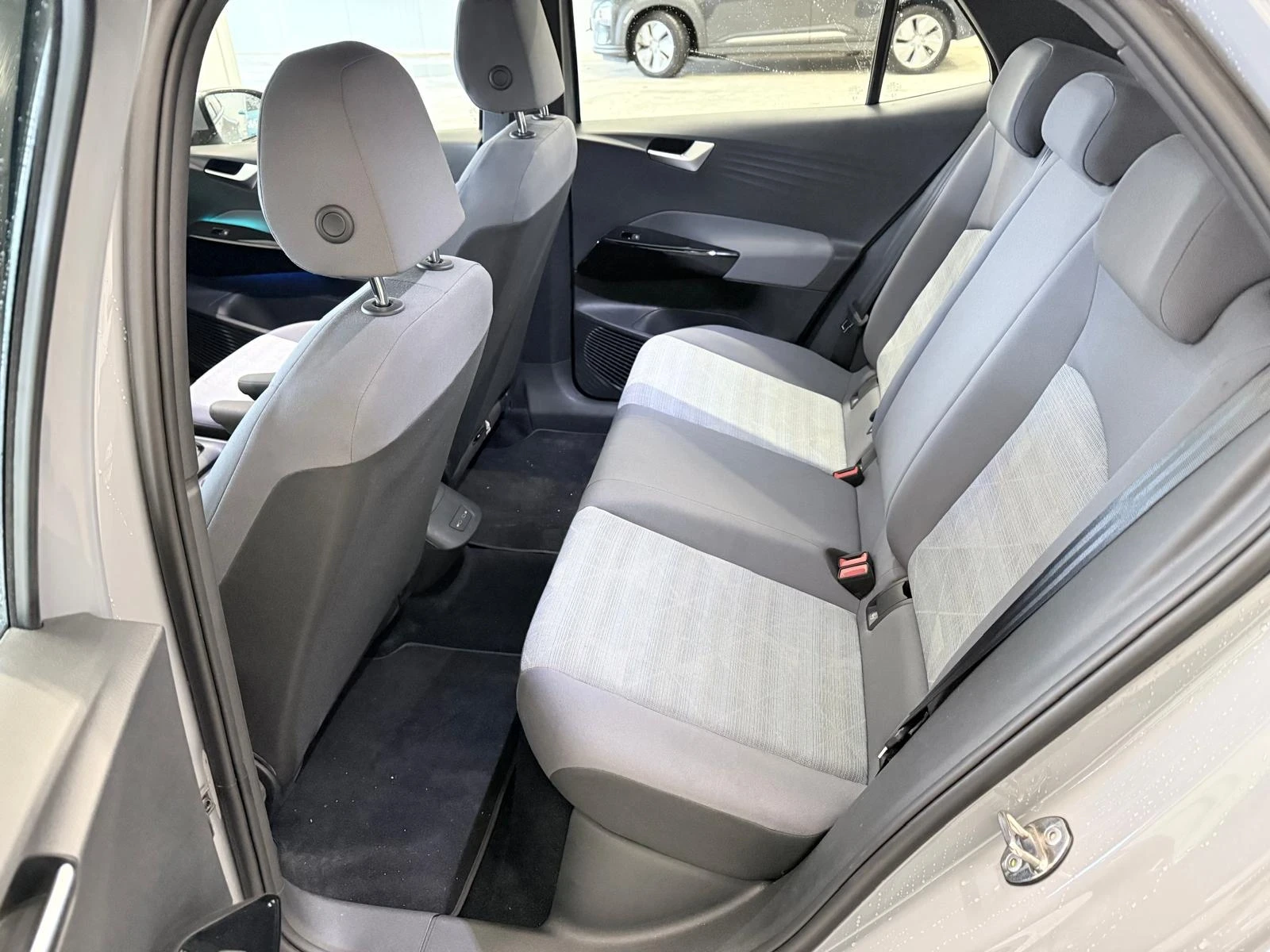 VW ID.3 ������� | Mobile.bg � ����������� 12