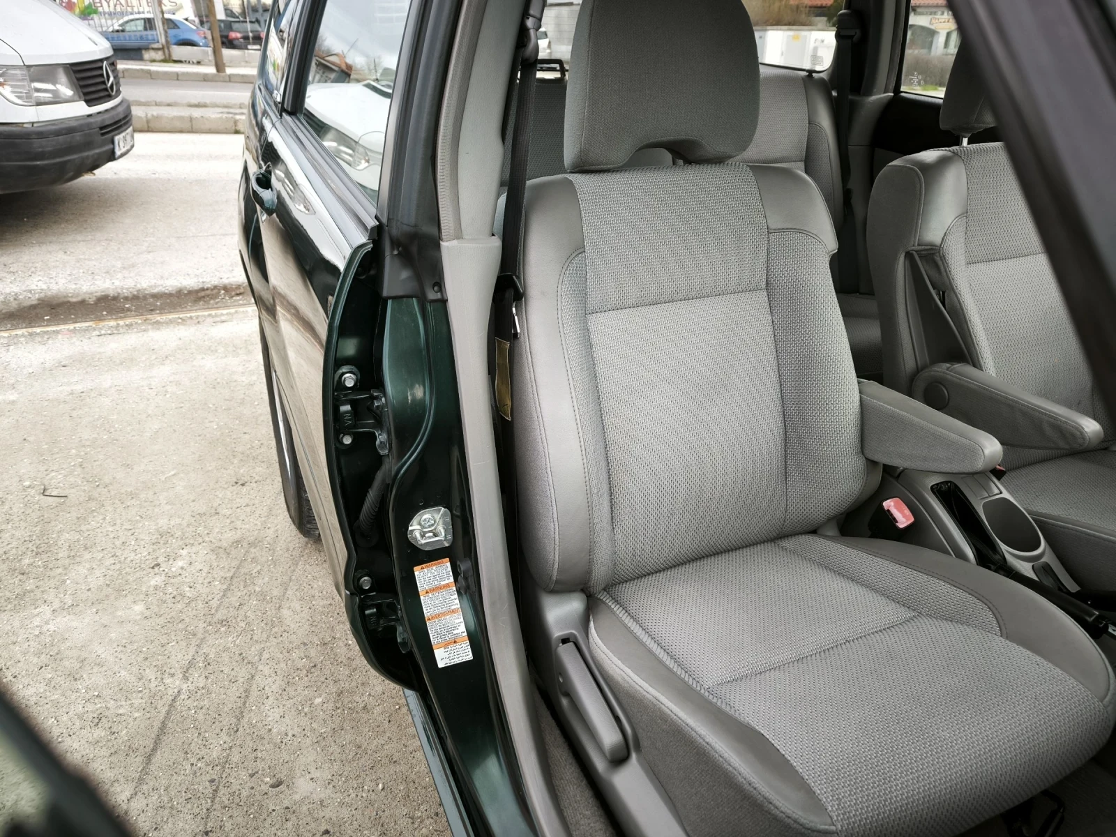 Subaru Forester 2.0i - изображение 8