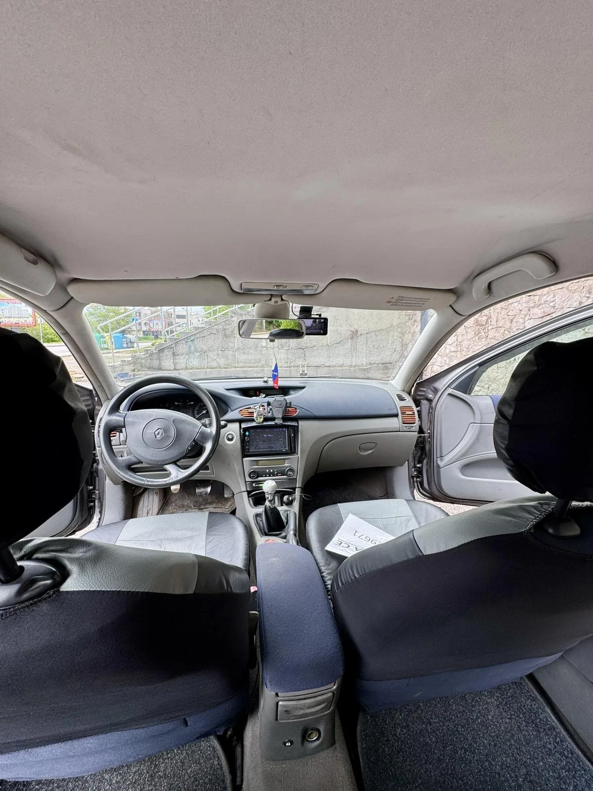 Renault Laguna, снимка 11 - Автомобили и джипове - 54032182