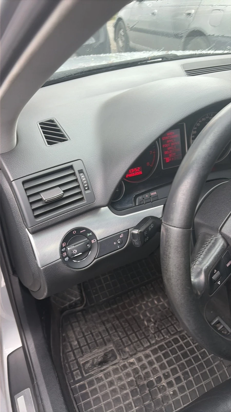 Audi A4 TFSi, снимка 15 - Автомобили и джипове - 54038529