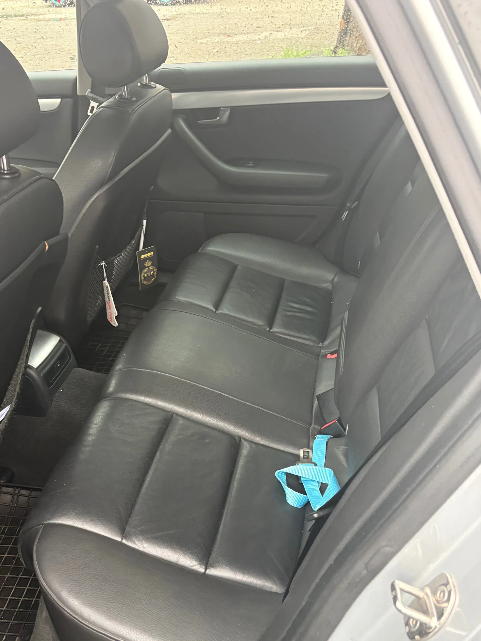 Audi A4 TFSi, снимка 4 - Автомобили и джипове - 54038529