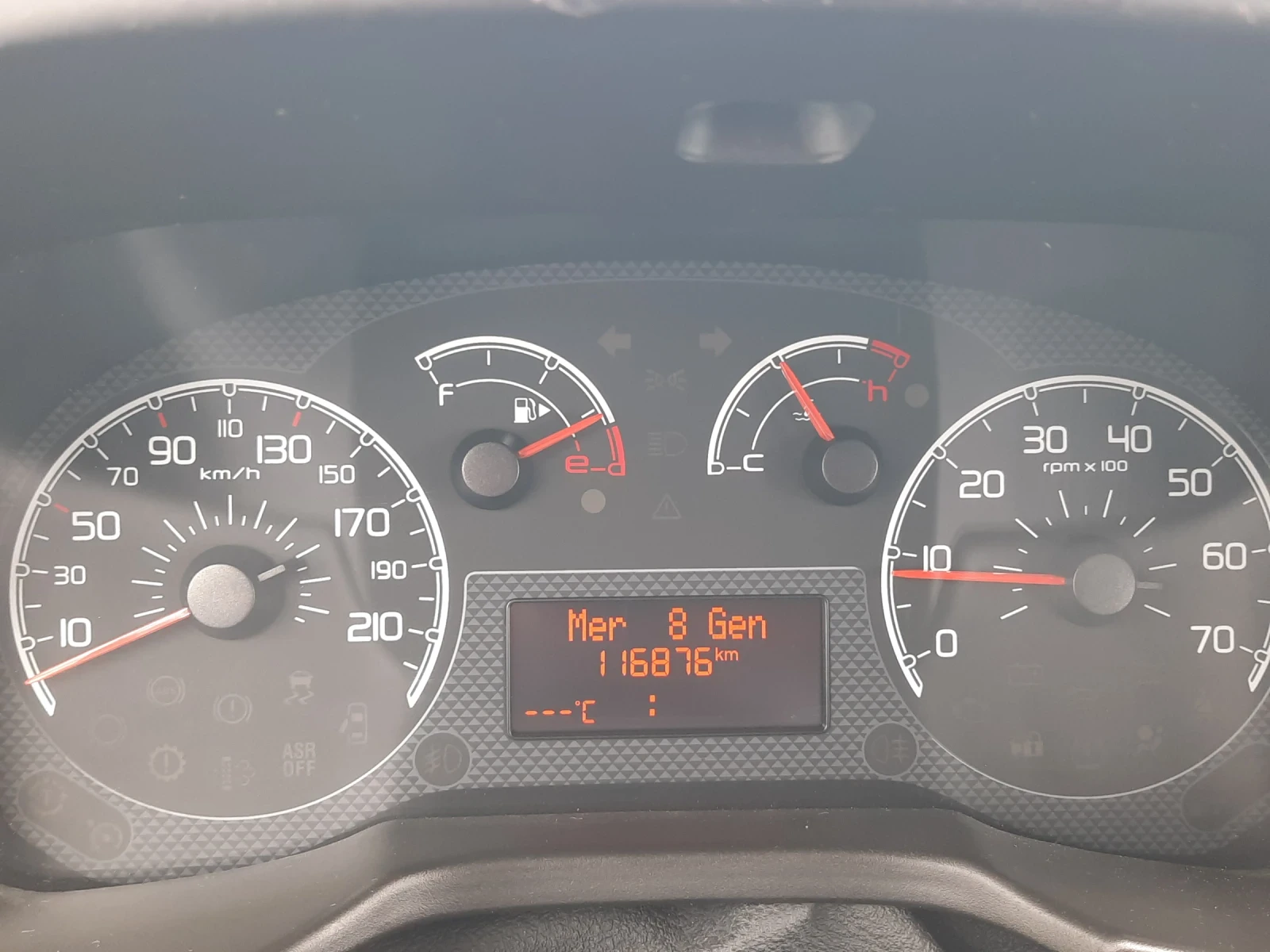 Fiat Qubo 116хл.км!! EURO 6! LPG!, снимка 11 - Автомобили и джипове - 54057482