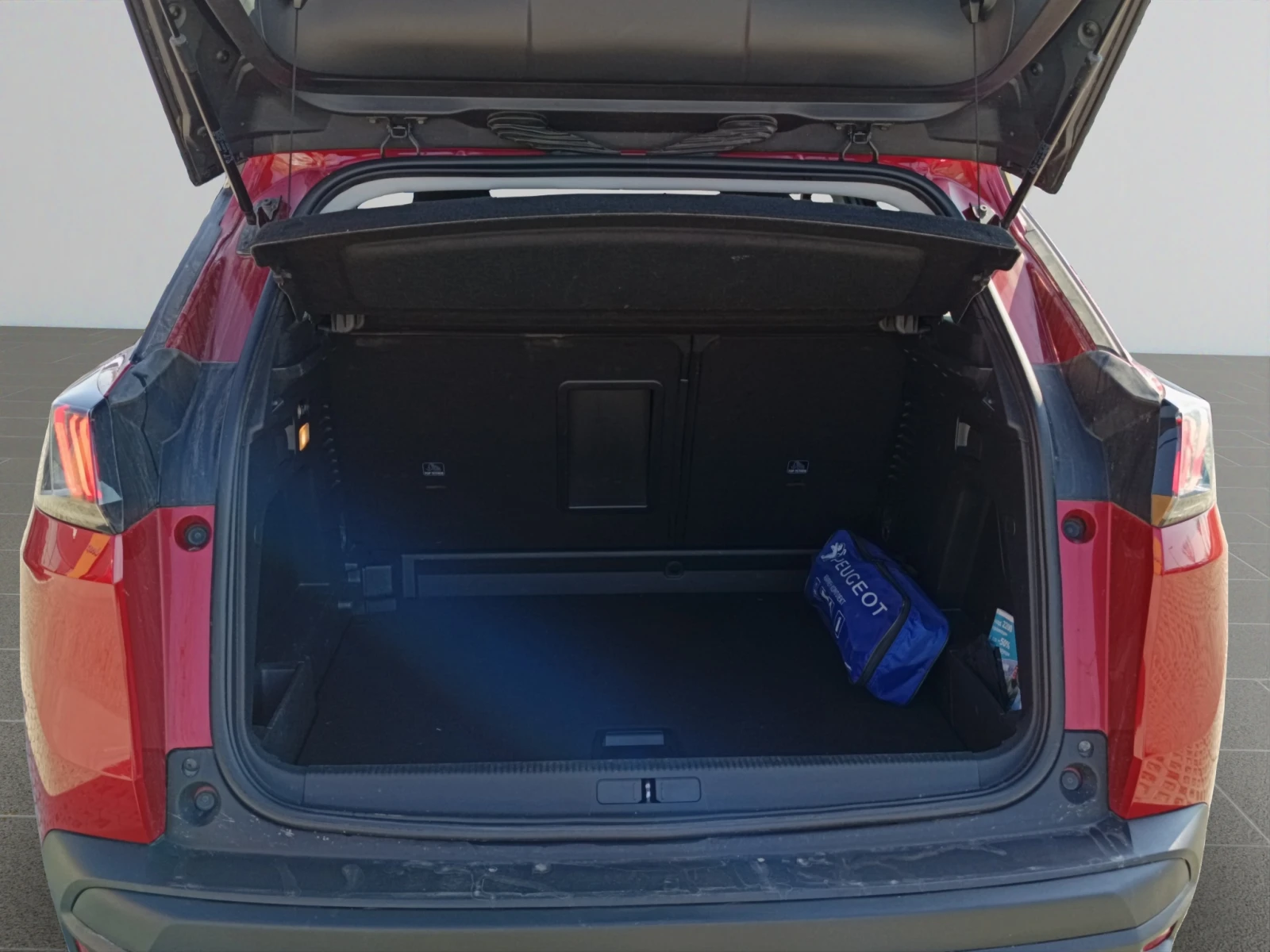 Peugeot 3008 ACTIVE PACK, снимка 15 - Автомобили и джипове - 54552010