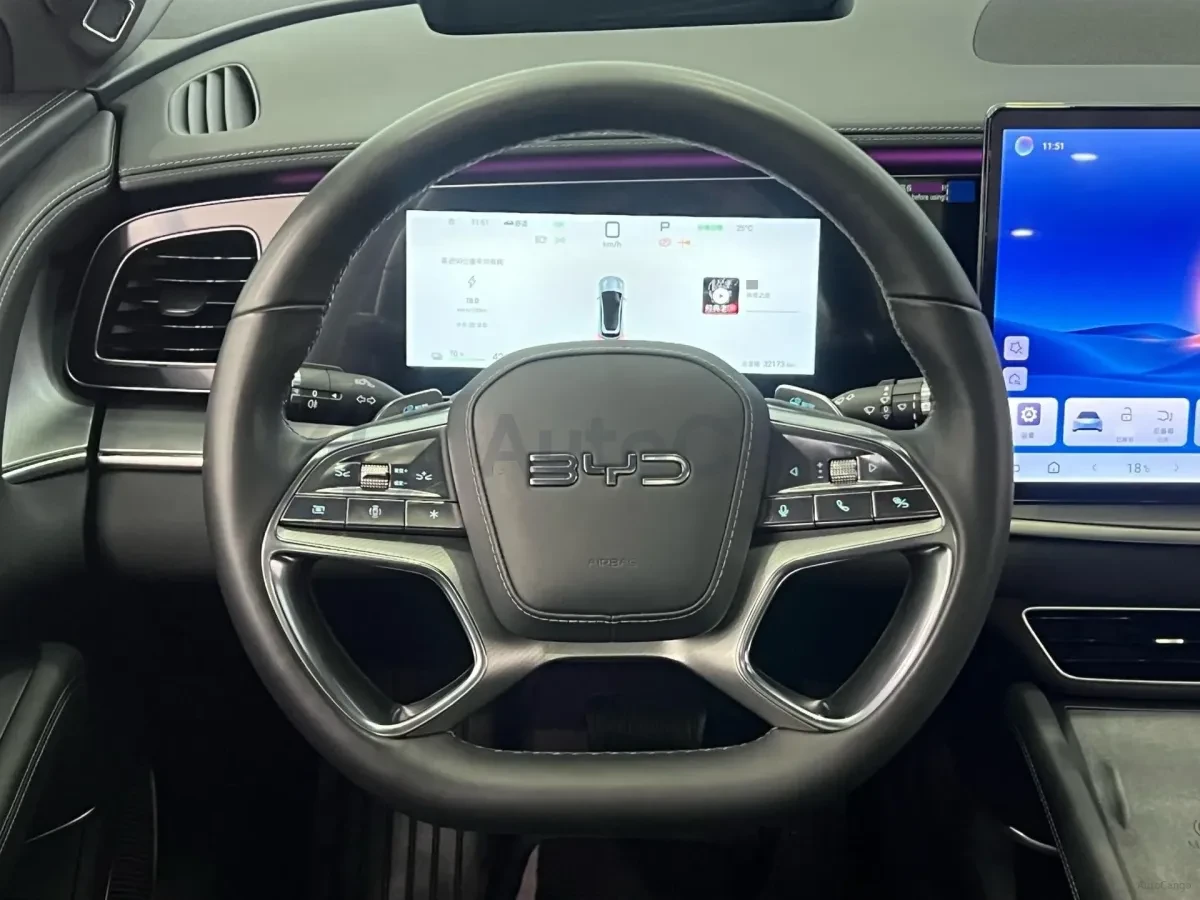 BYD Sealion 7, снимка 8 - Автомобили и джипове - 55024063