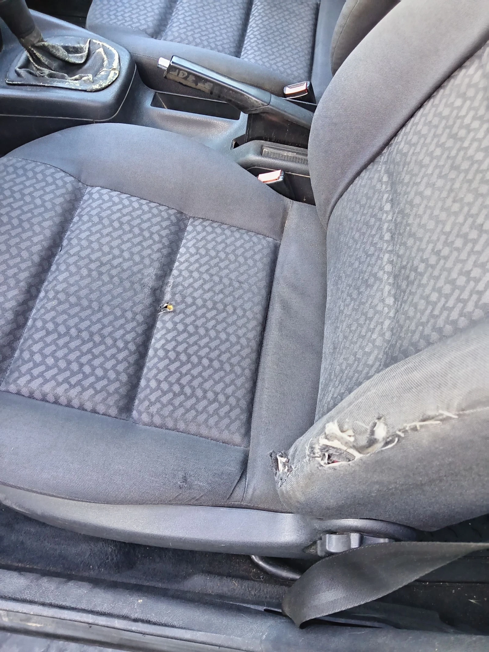 Audi A4 1, 6 бензин и газ, снимка 8 - Автомобили и джипове - 55033705