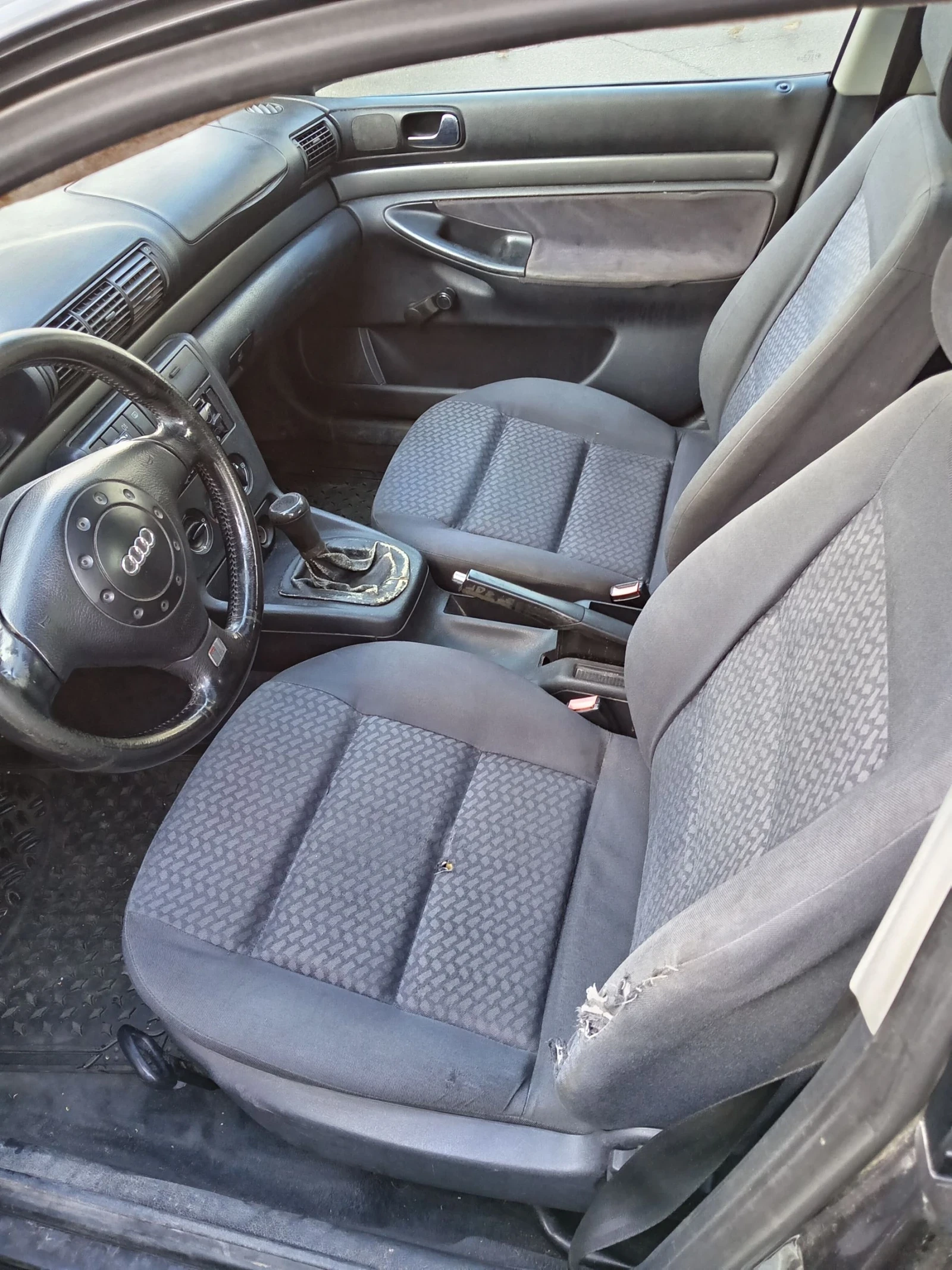 Audi A4 1, 6 бензин и газ, снимка 7 - Автомобили и джипове - 55033705