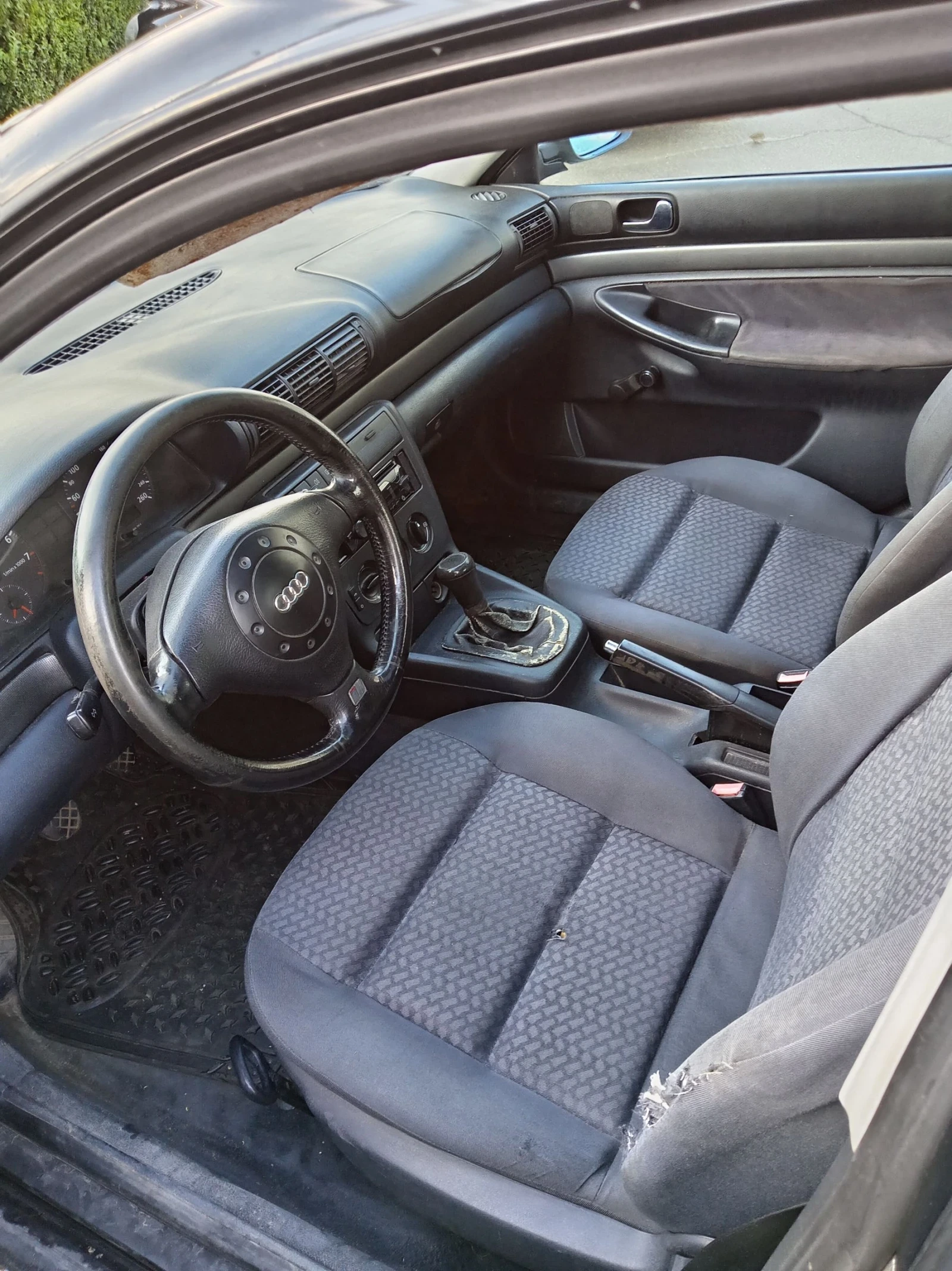 Audi A4 1, 6 бензин и газ, снимка 9 - Автомобили и джипове - 55033705