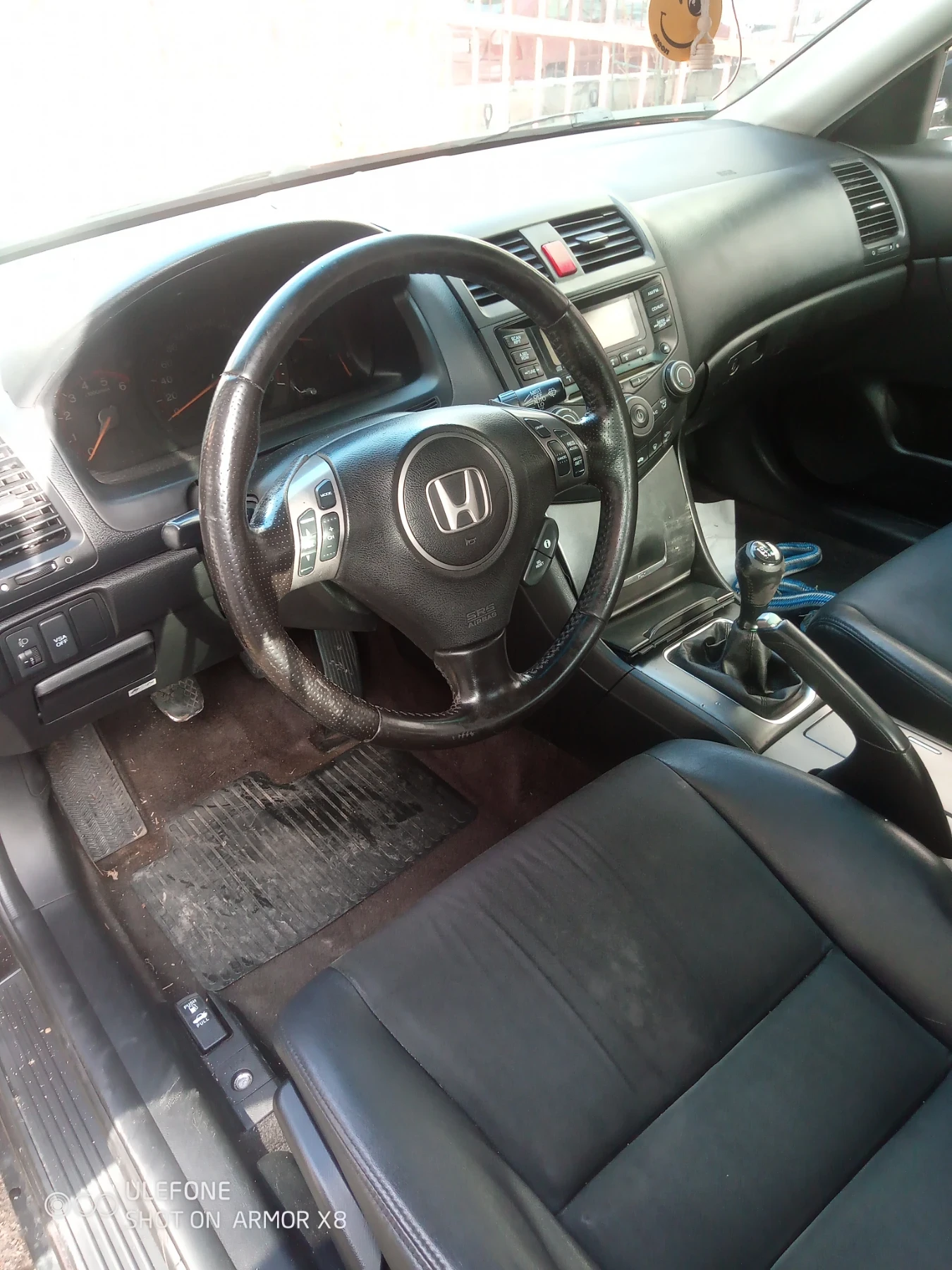 Honda Accord 2.2дизел, снимка 6 - Автомобили и джипове - 55384581