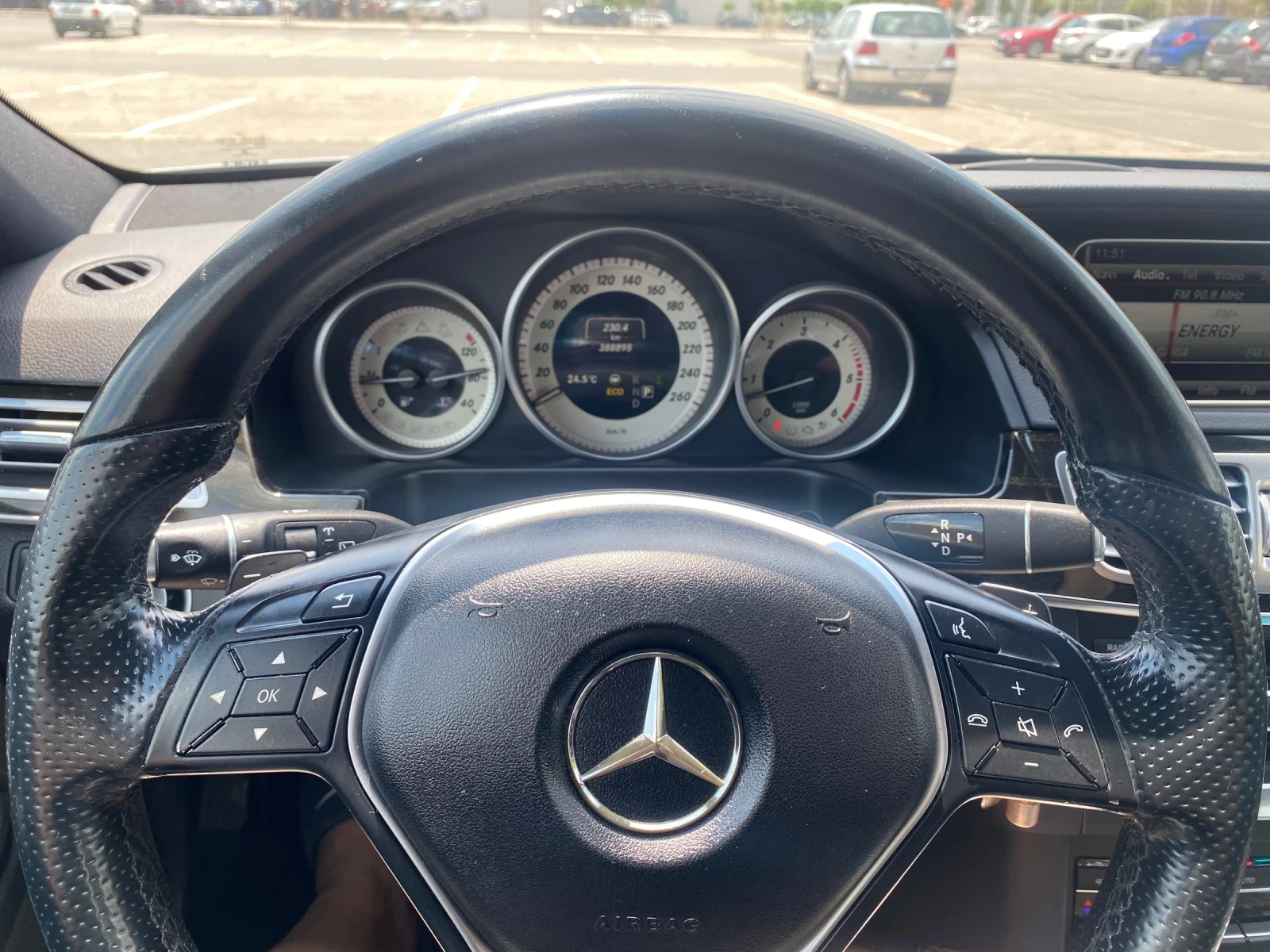 Mercedes-Benz E 350, снимка 12 - Автомобили и джипове - 55376844