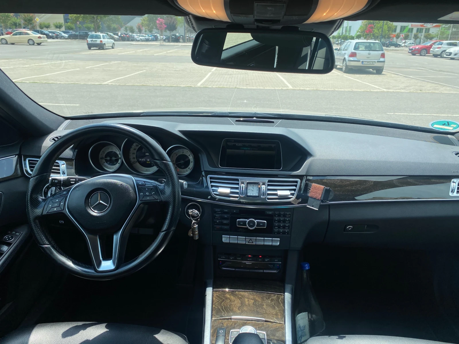 Mercedes-Benz E 350, снимка 11 - Автомобили и джипове - 55376844