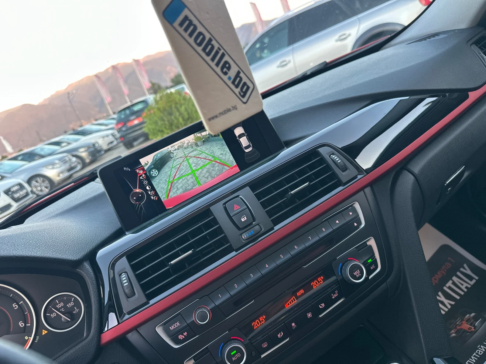 BMW 320 LED* HEAD UP* LINE ASIST* NAVI* SPORT PAKET* TOP* , снимка 17 - Автомобили и джипове - 55480530