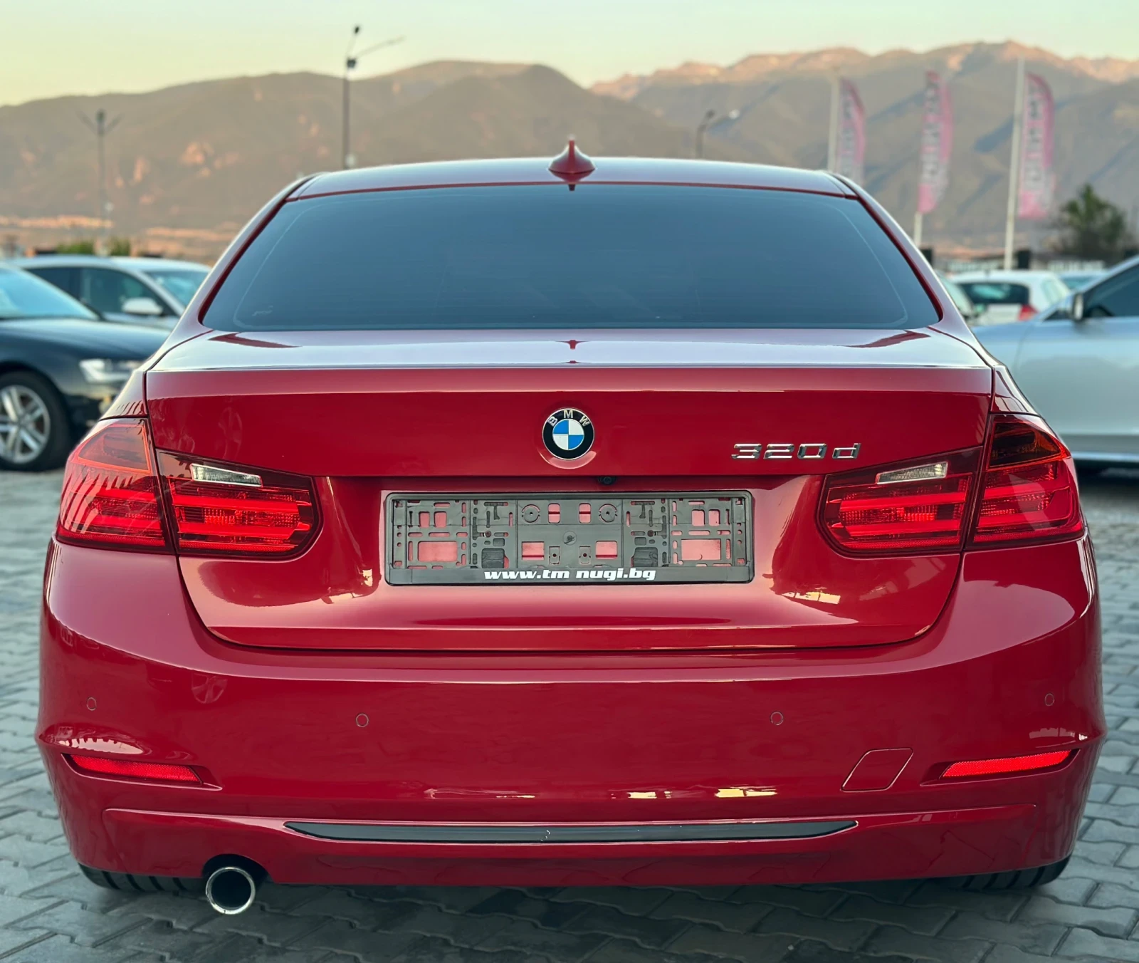 BMW 320 LED* HEAD UP* LINE ASIST* NAVI* SPORT PAKET* TOP* , снимка 5 - Автомобили и джипове - 55480530