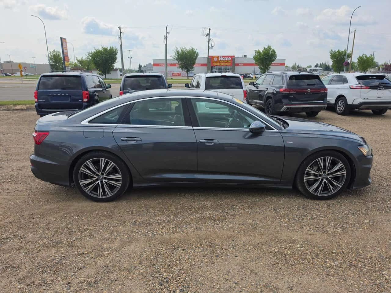 Audi A6 Progressiv / DISTRONIC / CARFAX / АВТОКРЕДИТ , снимка 3 - Автомобили и джипове - 55569107
