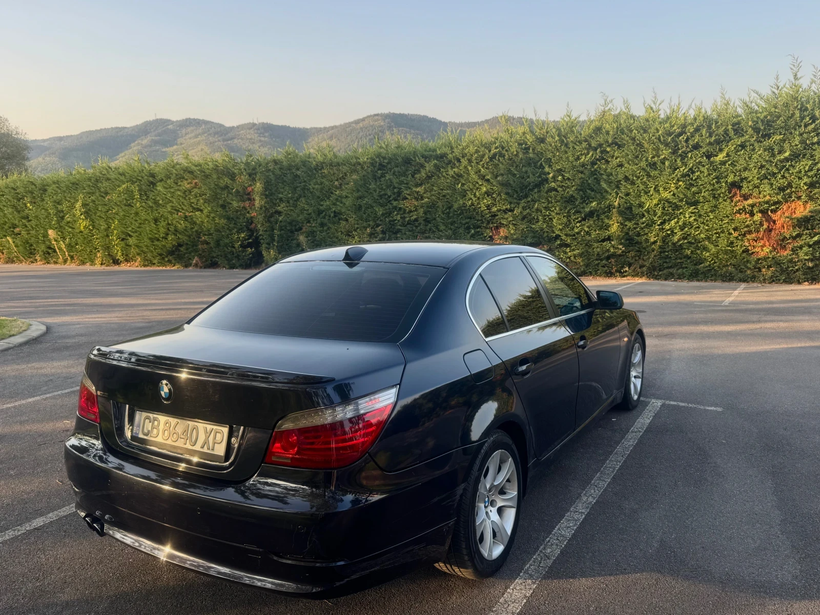 BMW 520, снимка 3 - Автомобили и джипове - 55792103