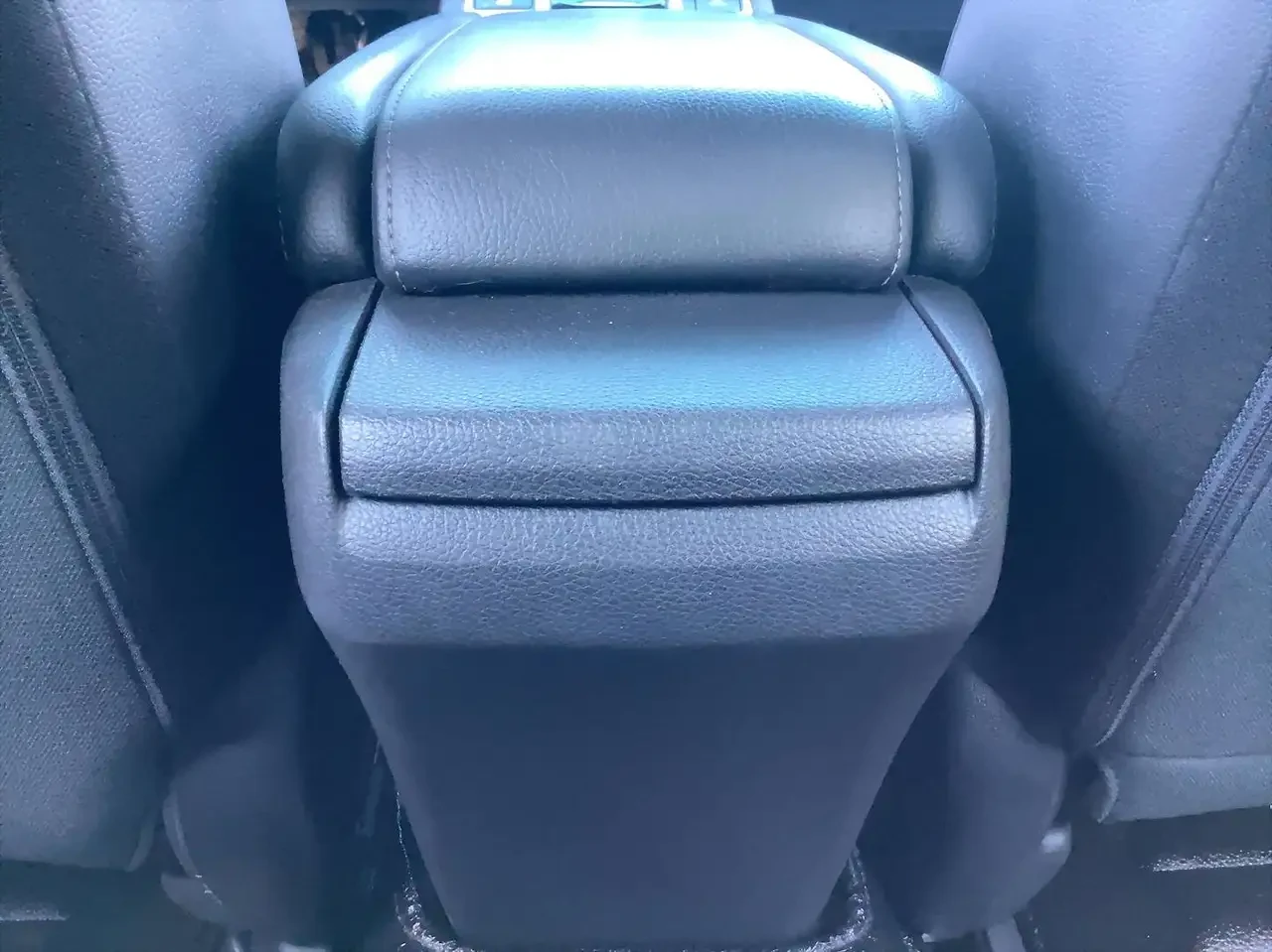 Honda Civic Sport Sedan | Sunroof | SafetyTech | CarPlay |  | Mobile.bg � ����������� 10
